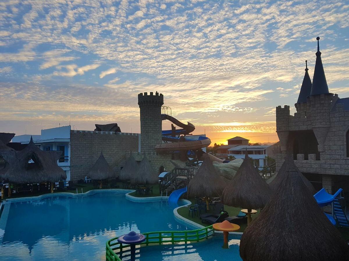 ארבולטס Riviera Del Sol Hotel Spa מראה חיצוני תמונה